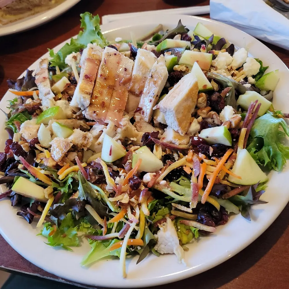 Grilled Chicken Salad